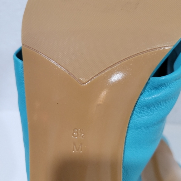 Vaneli MARVEL GLOVE SLIDE Heels - Picture 5 of 6